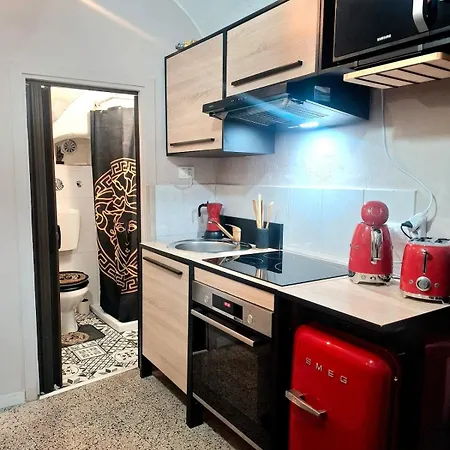 Elegant In The Historic Center * Sanremo