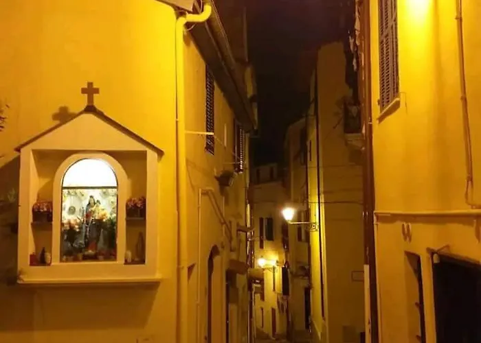 Elegant In The Historic Center * Sanremo