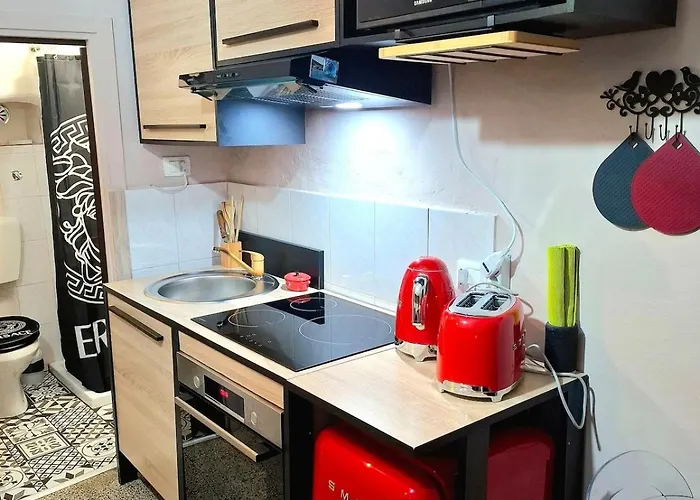 Elegant In The Historic Center Appartamento Sanremo