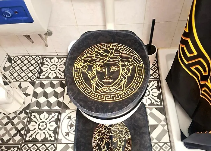 Elegant In The Historic Center * Sanremo