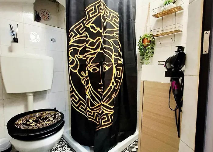 Elegant In The Historic Center * Sanremo