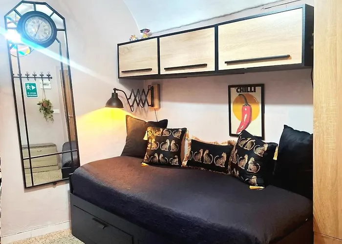 Elegant In The Historic Center Sanremo